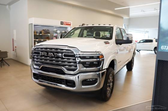 RAM 3500 6.7 I6 TURBO DIESEL LIMITED LONGHORN CD 4X4  AUTOMÁTICO